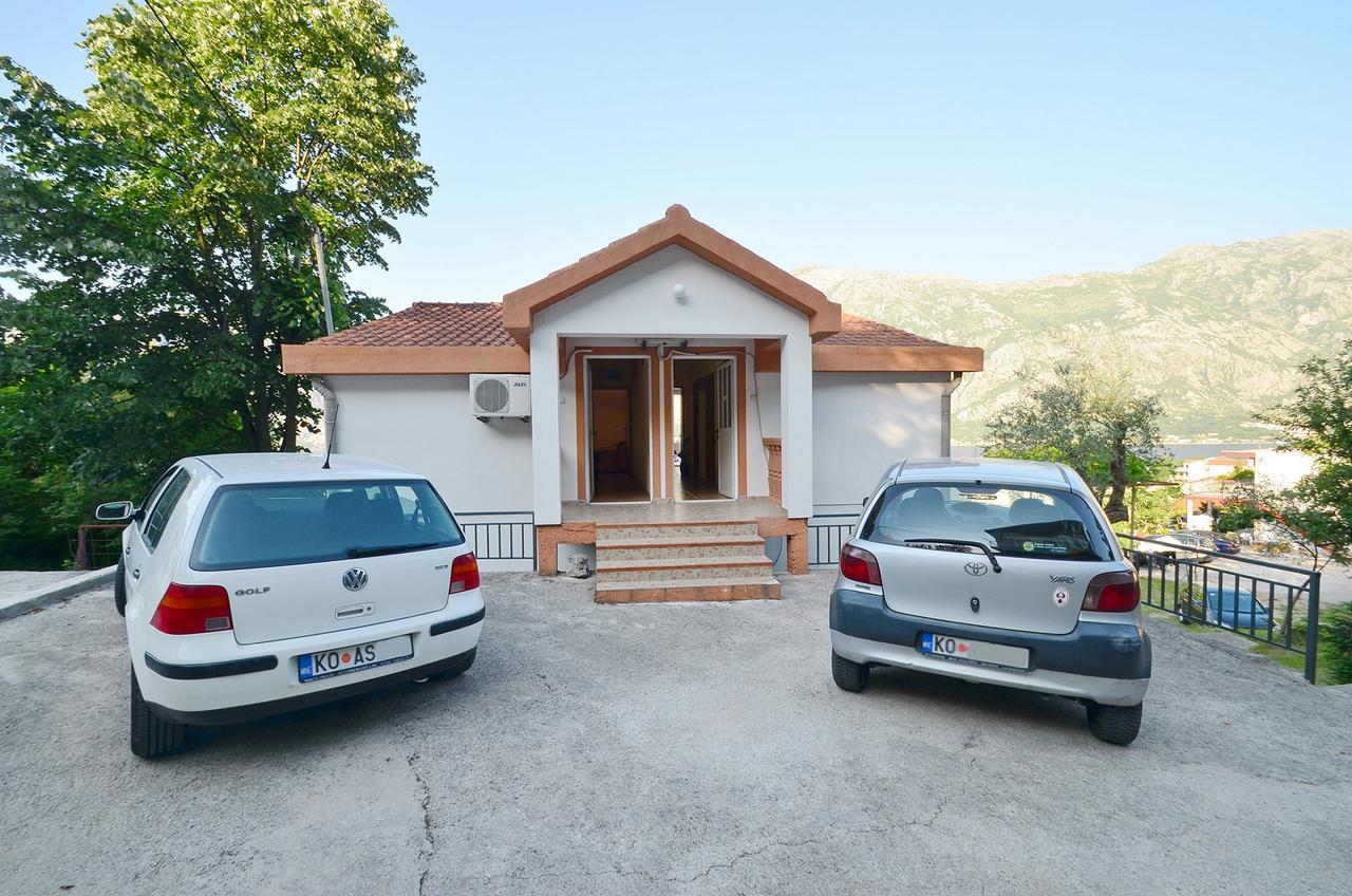 Apartmani Prcanj Котор Екстериор снимка
